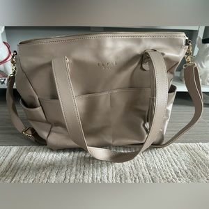Elkie and Co Aberdeen Bag in Taupe